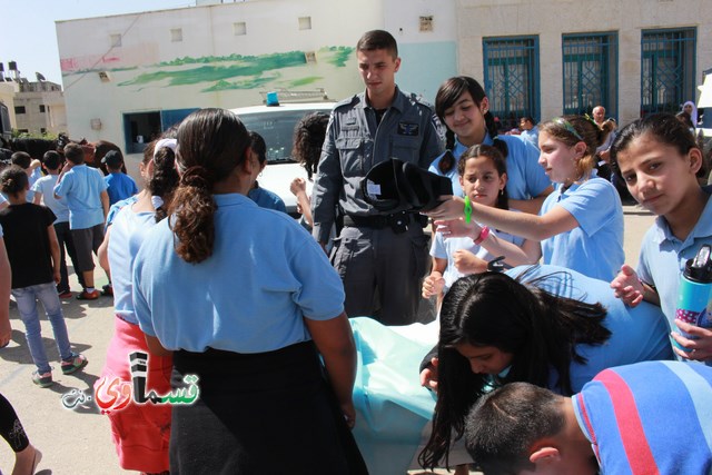 كفرقاسم – فيديو: طلاب مدرسة الزهراء في يوم ارشادي توعوي للأمان بمشاركة الشرطة الجماهيرية ومركز بقاء الطبي 